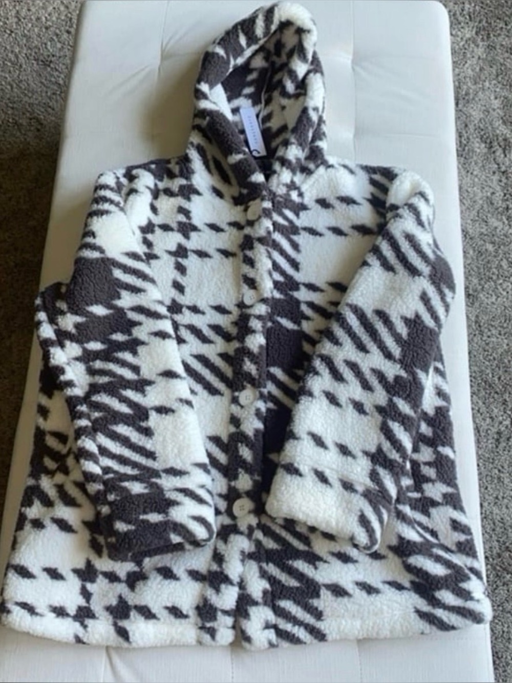 NWT Sanctuary women’ssize M medium button up hooded jacket brown and white